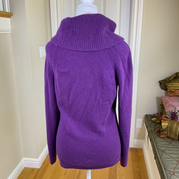 Lord & Taylor Sweater Cashmere Cowl Turtleneck Long Sleeve Purple (M) - Picture 3 of 6